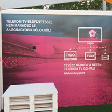 Európa Bajnokság Telekom közvetítéshelyszíneinek dekorálása